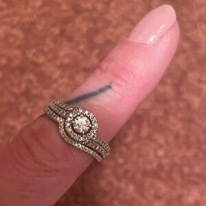 Kay’s Wedding Ring w/ Matching Band